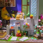 Shtëpi kukullash në miniaturë Rolife Lily's Porch DIY me mace 1:20