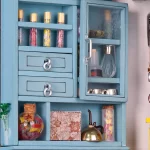 Joy’s Peninsula Living Room - shtëpi kukullash, puzzle në miniaturë DIY 1:18