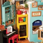 Joy’s Peninsula Living Room - shtëpi kukullash, puzzle në miniaturë DIY 1:18