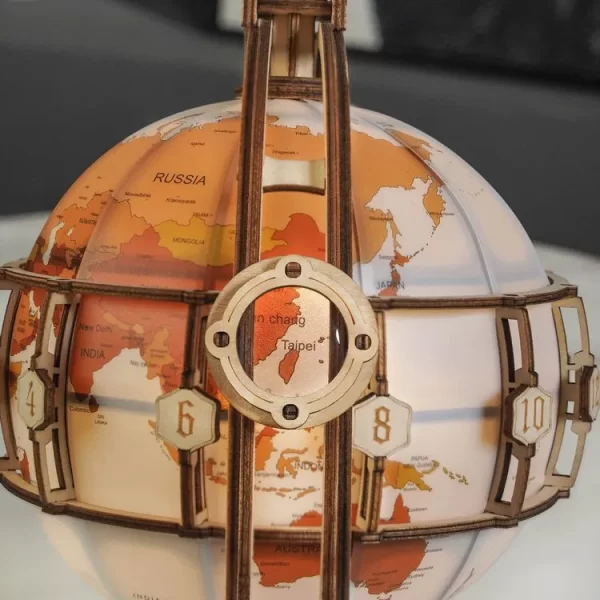Globi i ndritshëm puzzle 3D druri